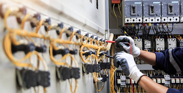 Professional Lighting Installation technician working in Niagara University, NY